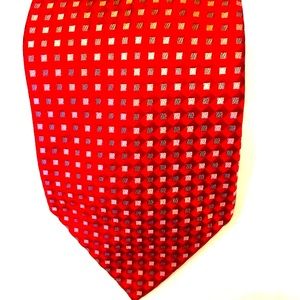 GIORGIO ARMANI geometric 100%silk made in Italy tie